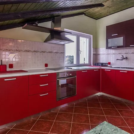 Annamaria * Ploce (Zadar)