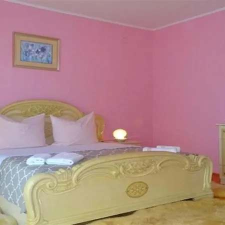 Annamaria Ploce (Zadar)